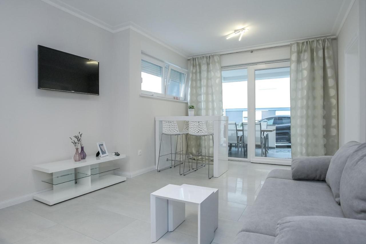 Apartments Tomana 노바야 외부 사진